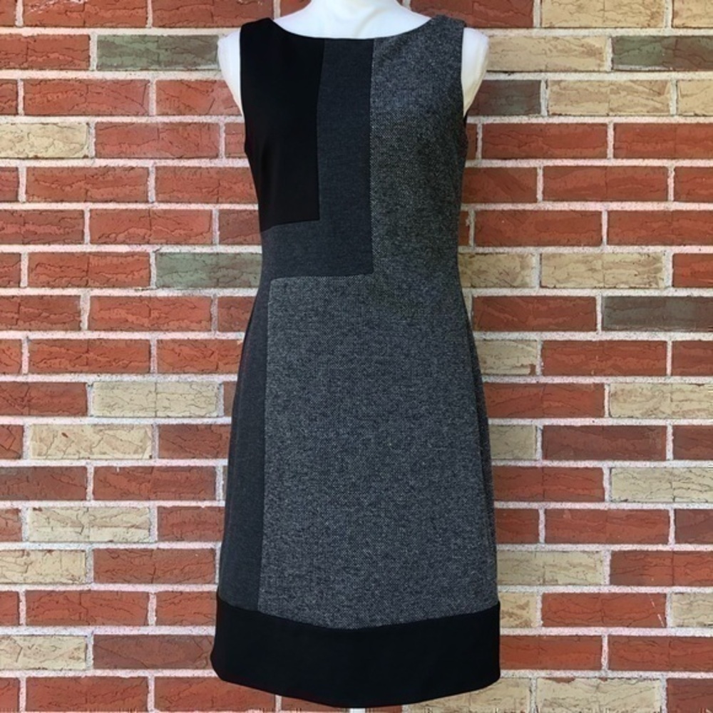 White House Black Market Color Block Black White Sleeveless Midi Sheath Dress 👗